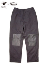 画像をギャラリービューアに読み込む, Foxfire×NaughtyBait "Kneeling Pants”